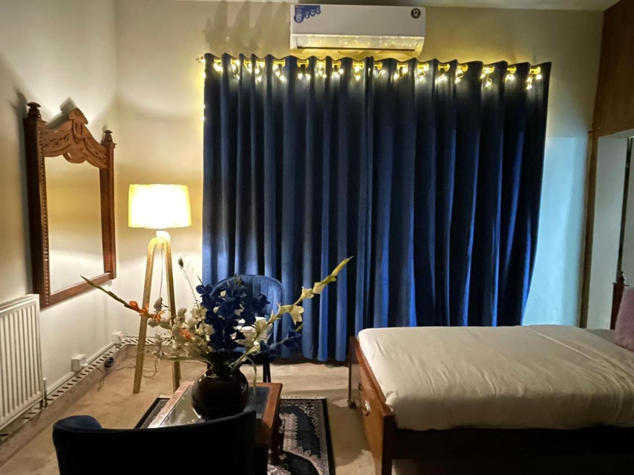 Laca Sa Lodge Opp Canturus Mall Исламабад Экстерьер фото